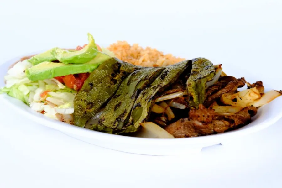 Pico Pica Rico | Plato Azteca - Steaks with Cactus Noodles, Grilled Onions, Salsa & Salad | Sherman Oaks 